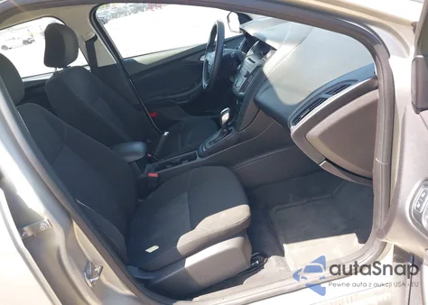 2015 Ford Focus Se из США, поврежденный, VIN 1FADP3K25FL249520